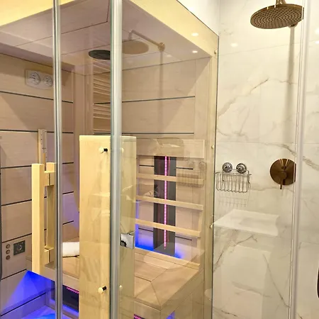 Luksusowy Piekny Widok Z Prywatnym Jacuzzi I Sauna דירה